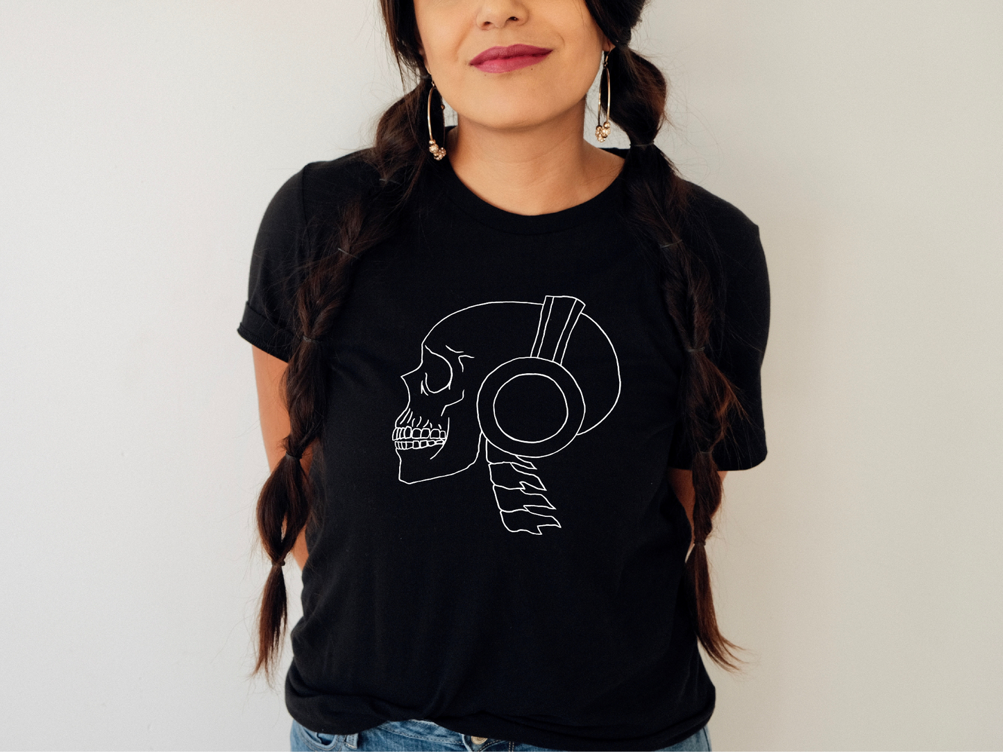 Skull With Headphones Unisex Jersey Short Sleeve Tee